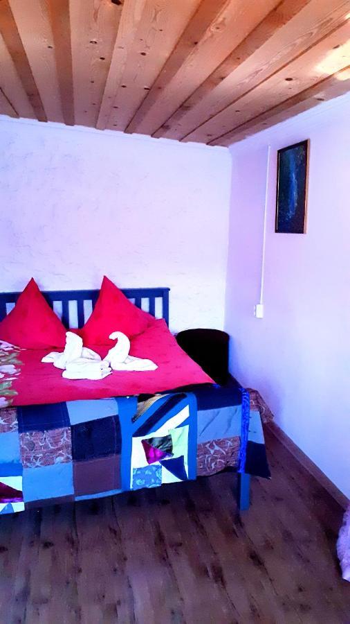 Laila Guest House メスティア エクステリア 写真