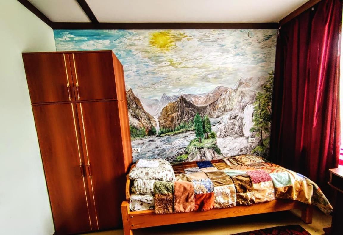 Laila Guest House メスティア エクステリア 写真