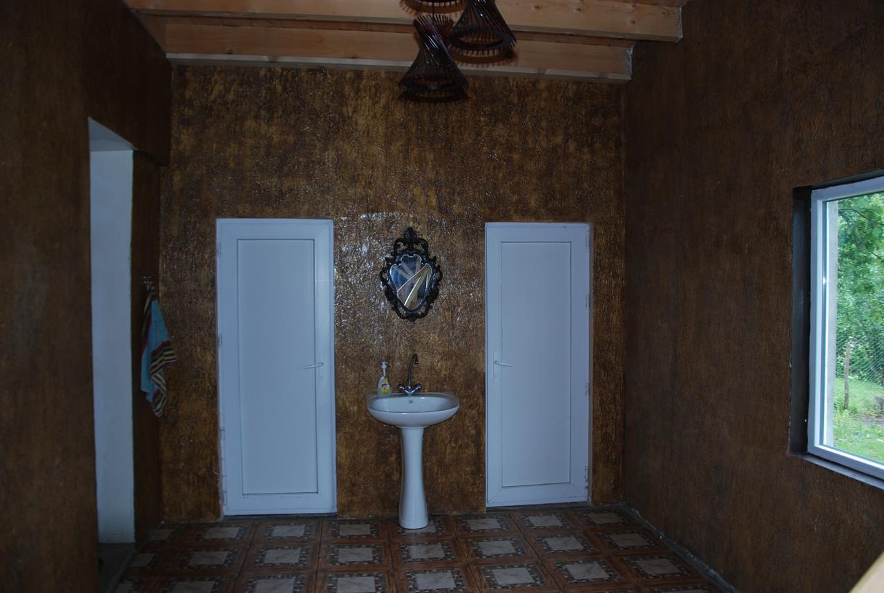 Laila Guest House メスティア エクステリア 写真