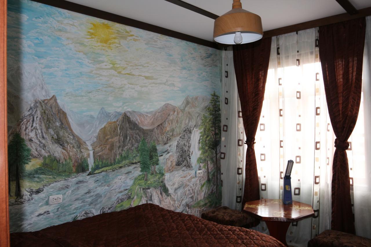 Laila Guest House メスティア エクステリア 写真