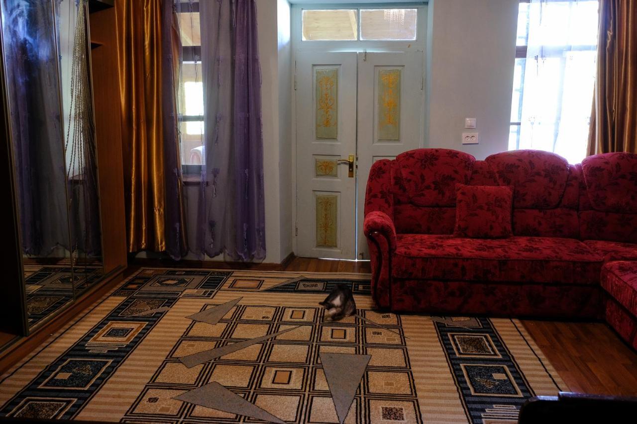 Laila Guest House メスティア エクステリア 写真