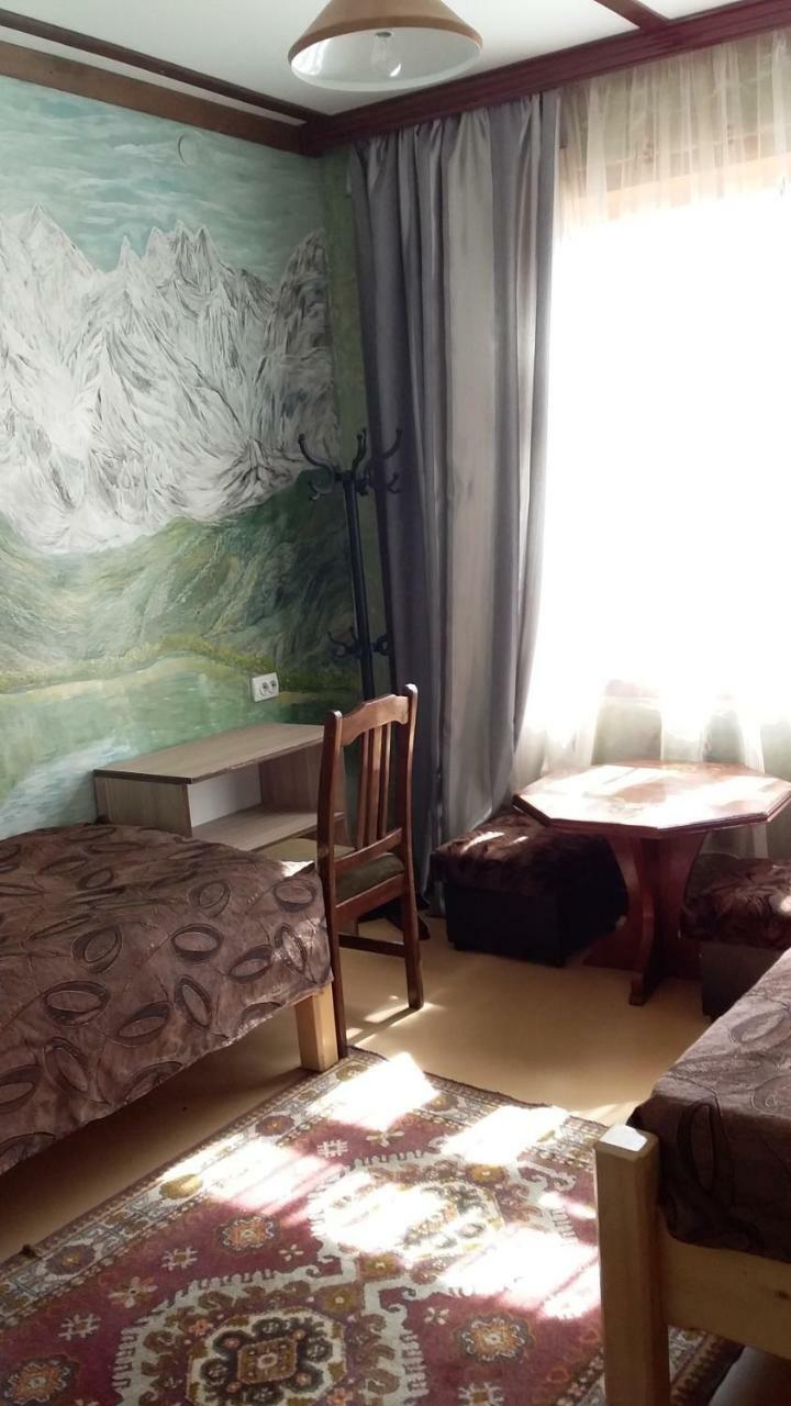 Laila Guest House メスティア エクステリア 写真